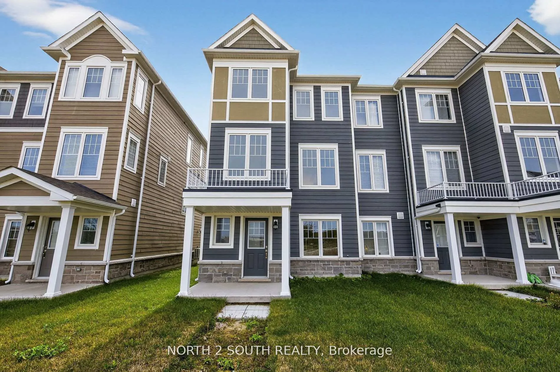 Photo 26 of 11 Lana Circle, Wasaga Beach — HOMEH