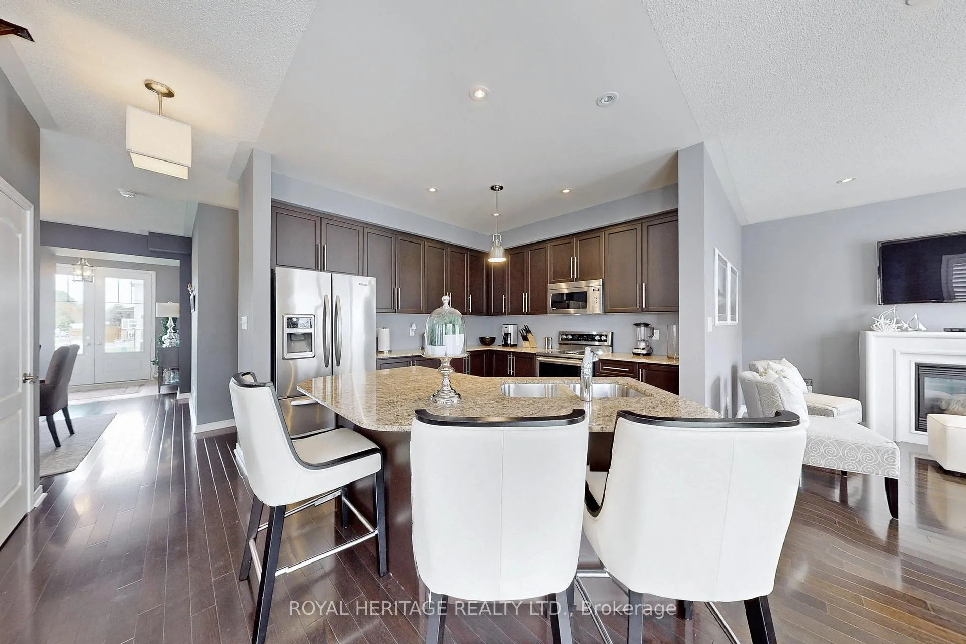 Photo 12 of 103 Alldread Crescent, Clarington, Newcastle — HOMEH