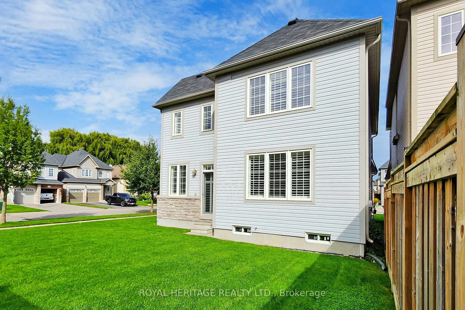 Photo 29 of 103 Alldread Crescent, Clarington, Newcastle — HOMEH