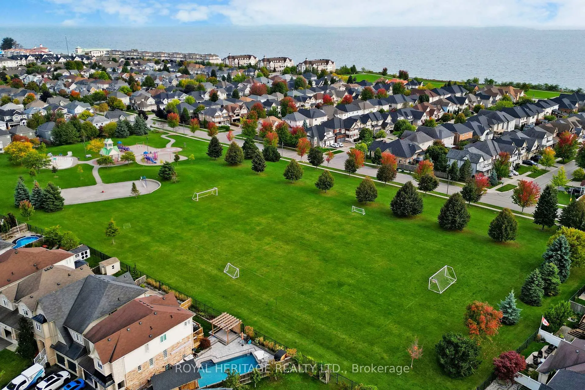 Photo 36 of 103 Alldread Crescent, Clarington, Newcastle — HOMEH