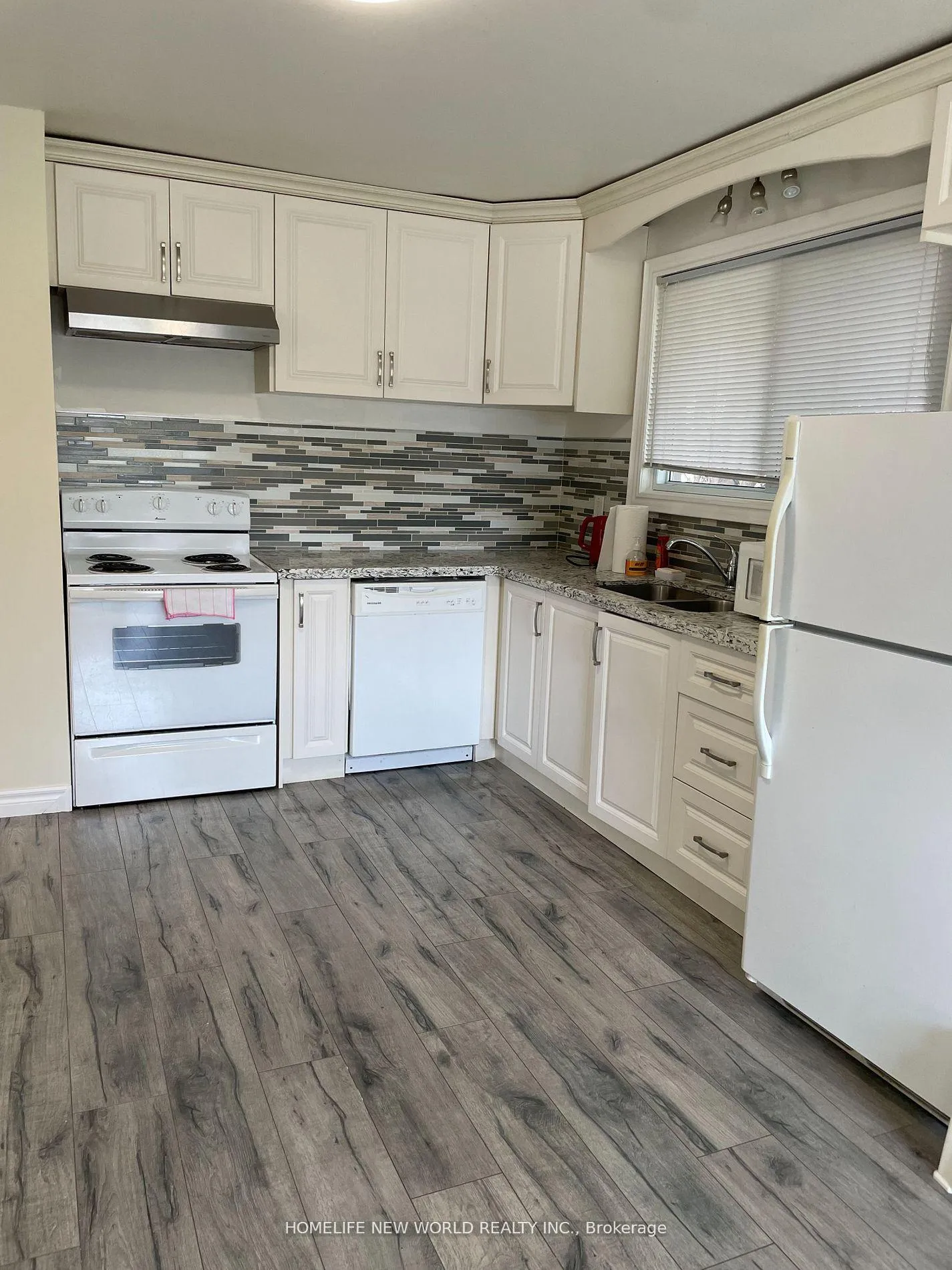 Photo 1 of 862 Hillcrest Road, Pickering, West Shore — HOMEH