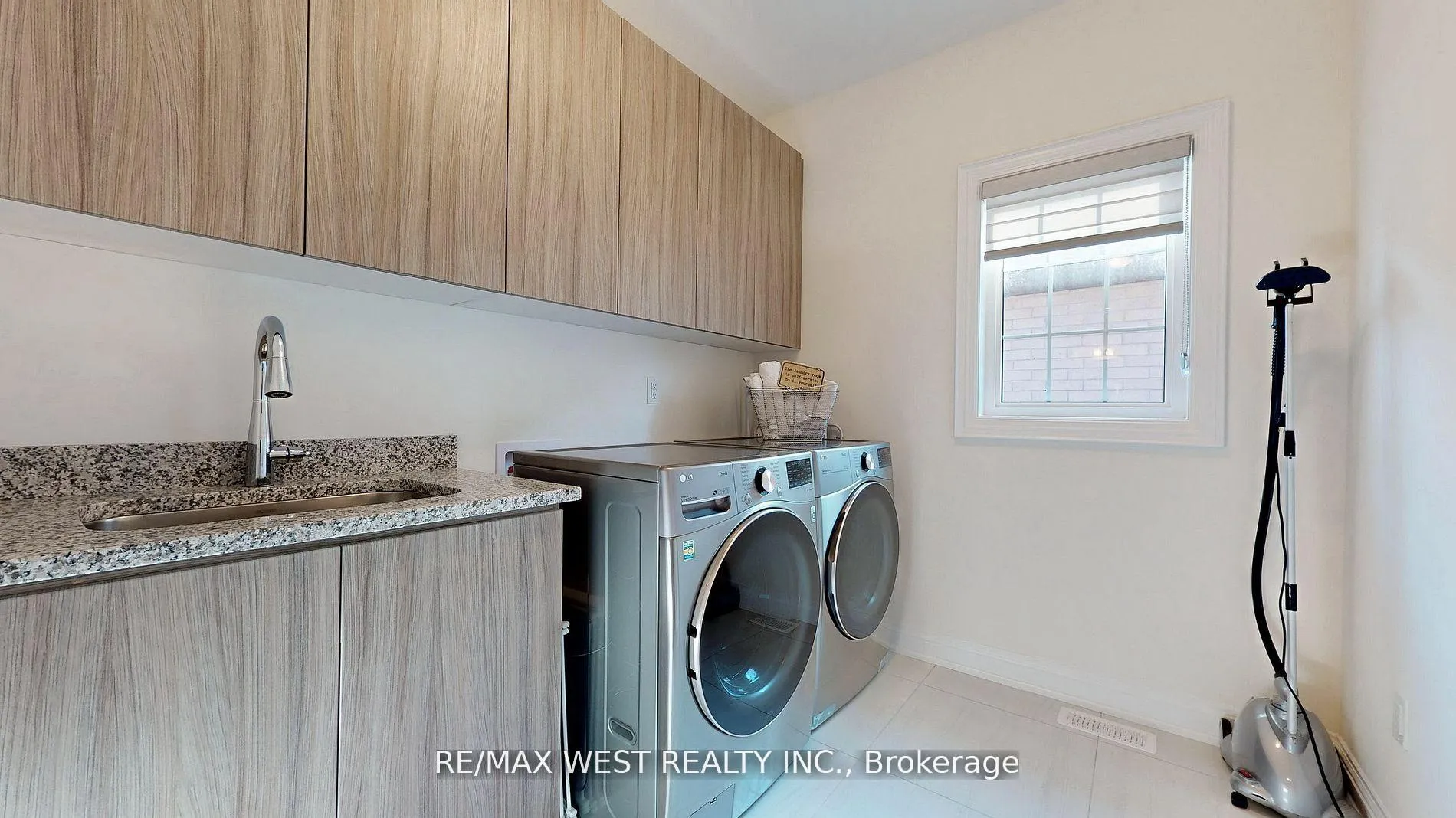 Photo 14 of 155 Wainfleet Crescent, Vaughan, Vellore Village — HOMEH