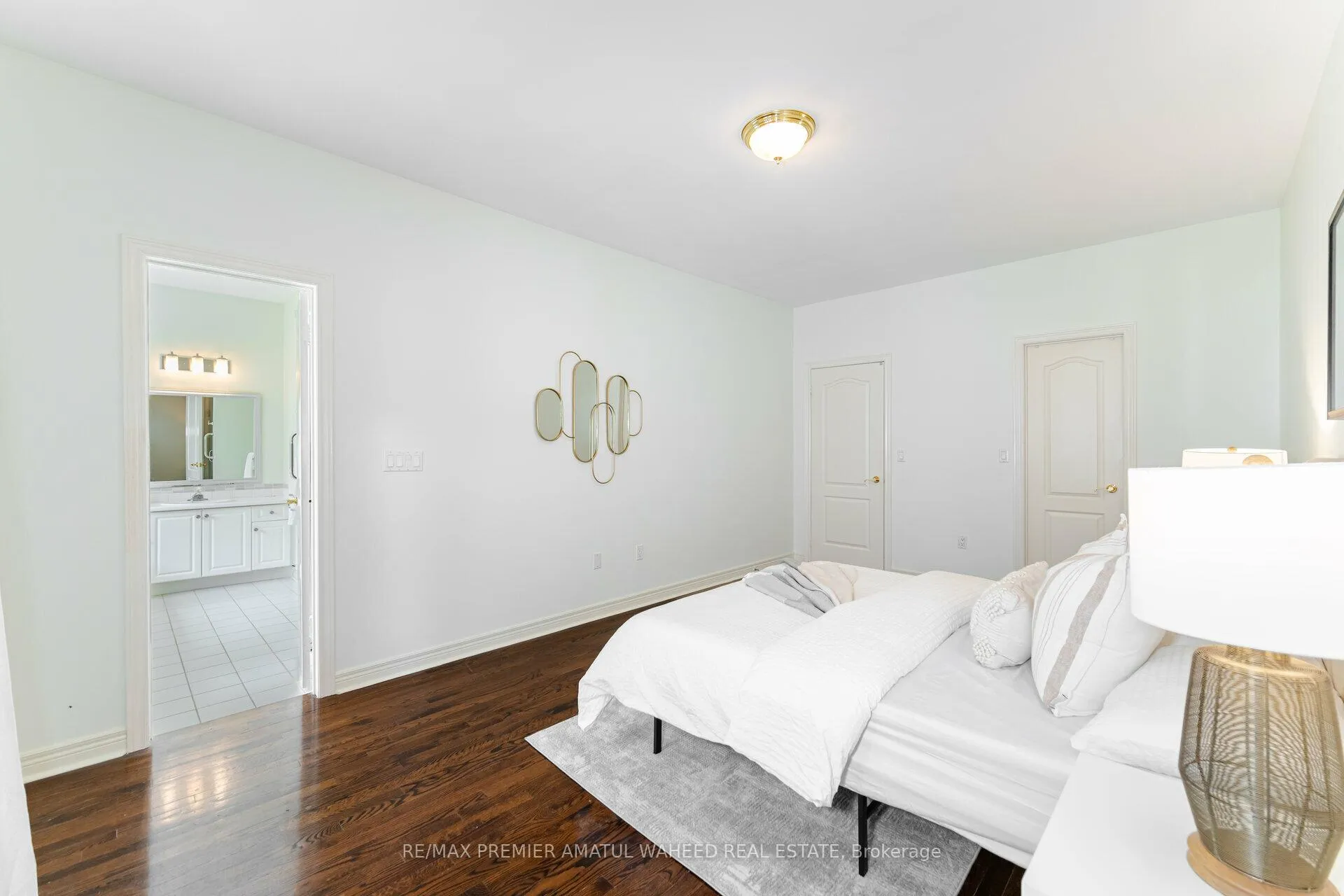 Photo 22 of 2 Polo Crescent, Vaughan, East Woodbridge — HOMEH