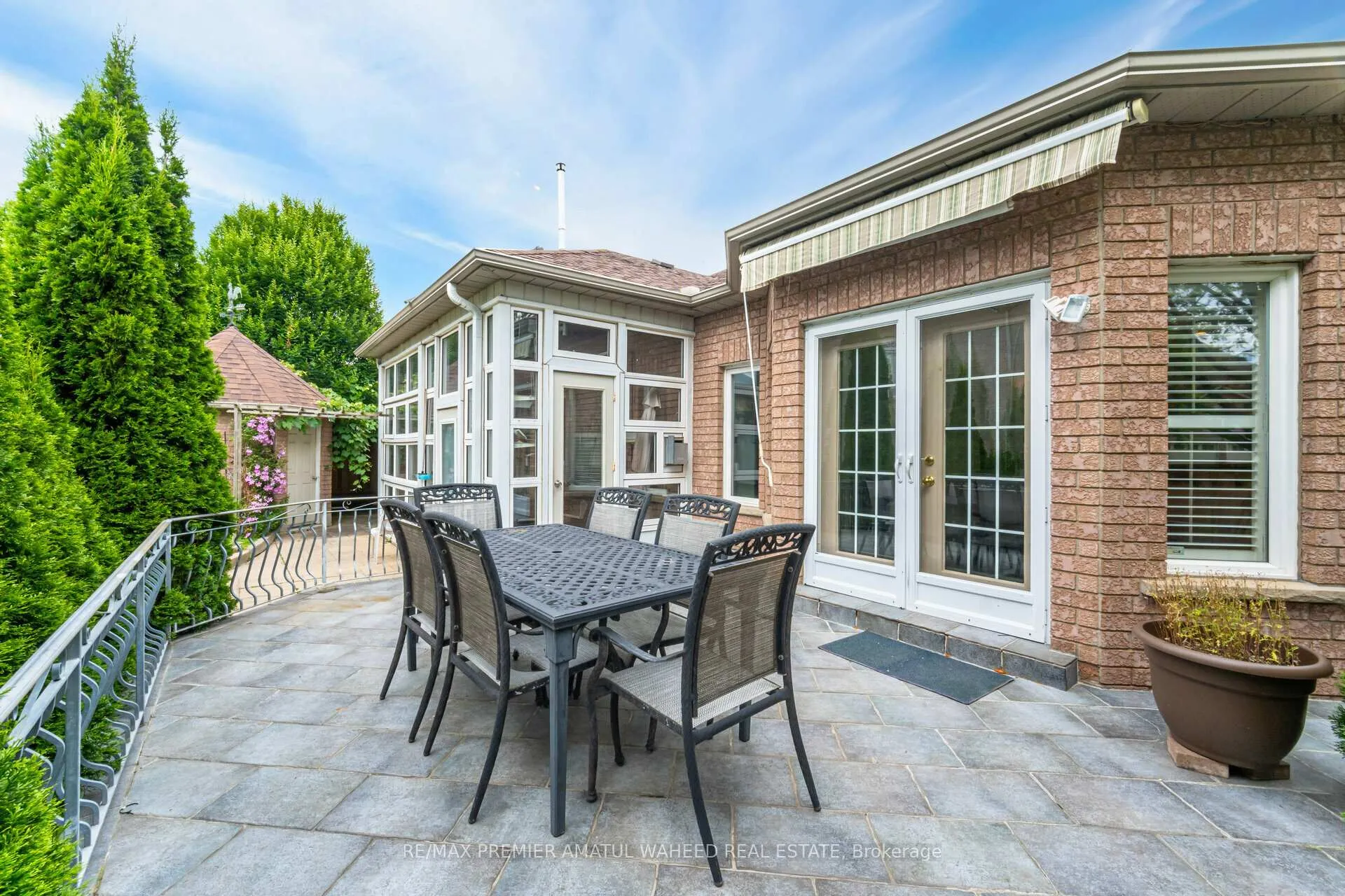 Photo 35 of 2 Polo Crescent, Vaughan, East Woodbridge — HOMEH