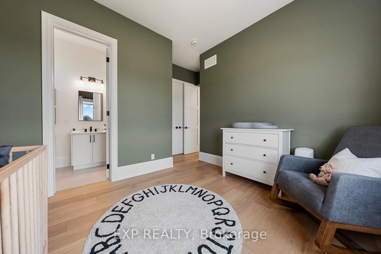 Photo 29 of 25 Franklin Crescent, Scugog, Rural Scugog — HOMEH