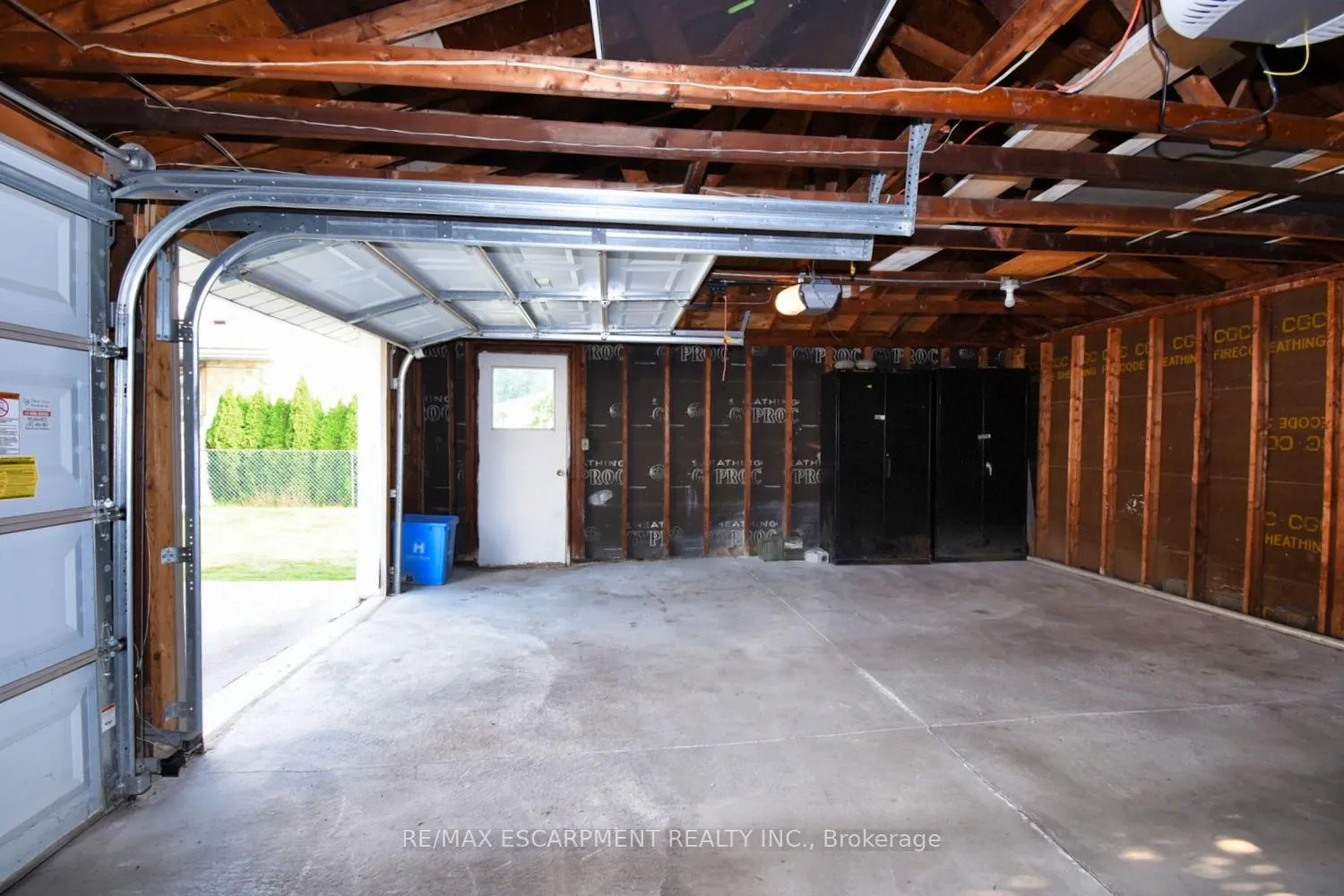 Photo 35 of 53 Martin Road, Hamilton, Rosedale — HOMEH