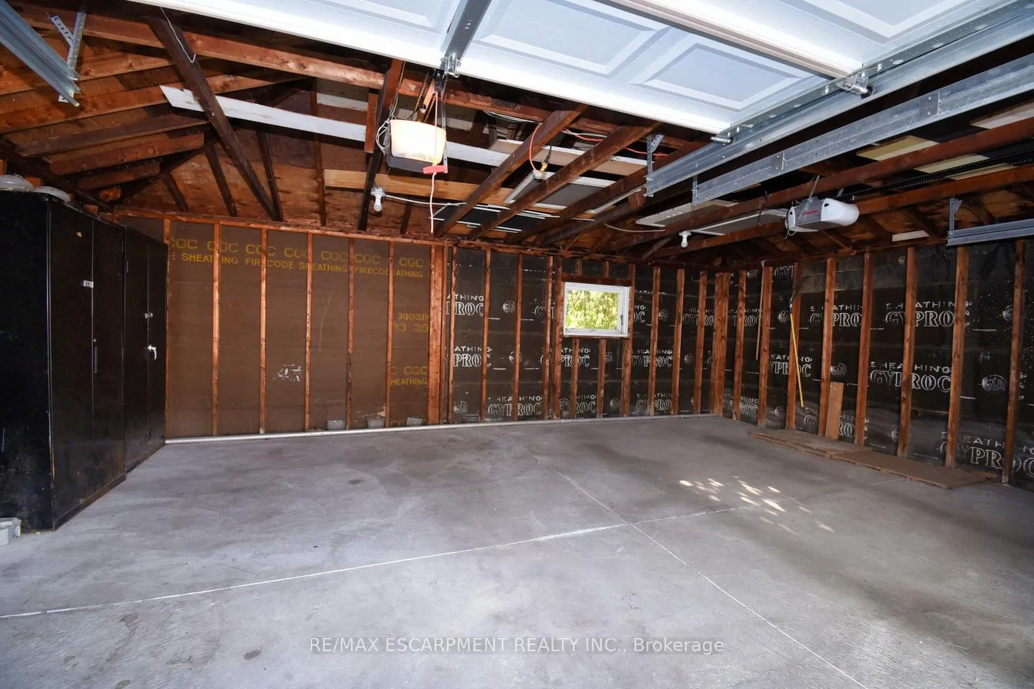 Photo 37 of 53 Martin Road, Hamilton, Rosedale — HOMEH