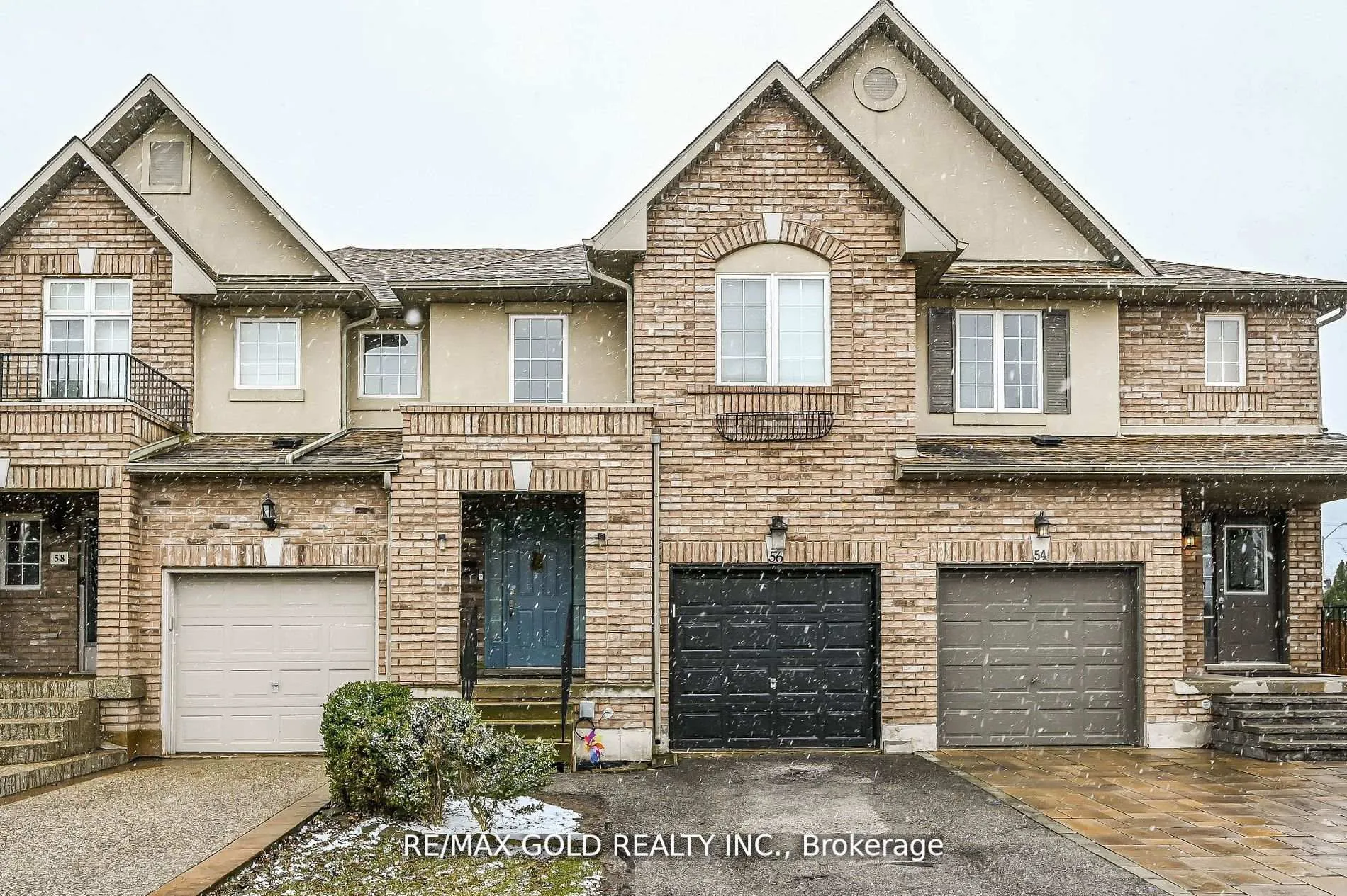 Photo 1 of 56 Meadow Wood Crescent, Hamilton, Stoney Creek Mountain — HOMEH
