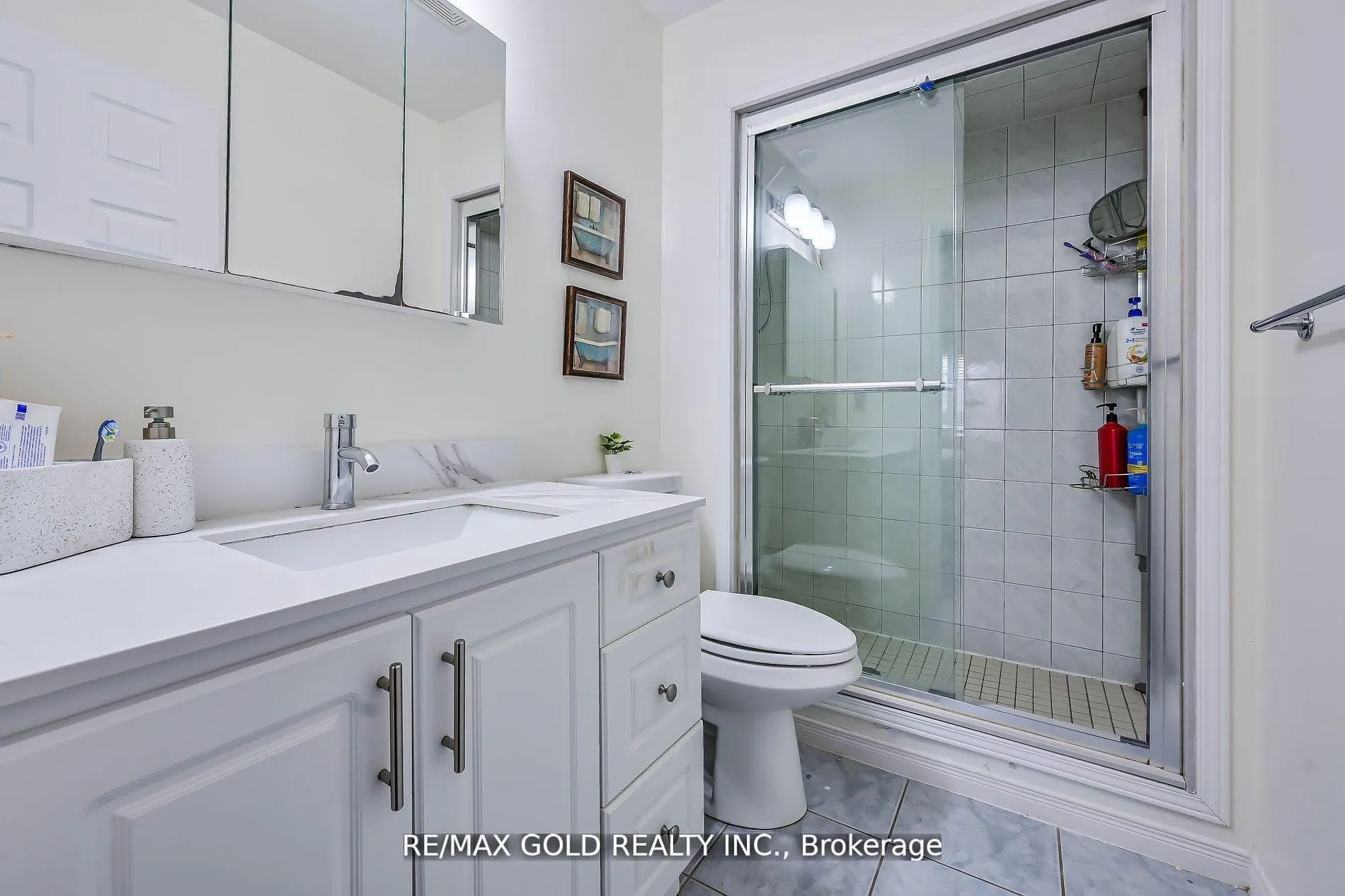 Photo 27 of 56 Meadow Wood Crescent, Hamilton, Stoney Creek Mountain — HOMEH