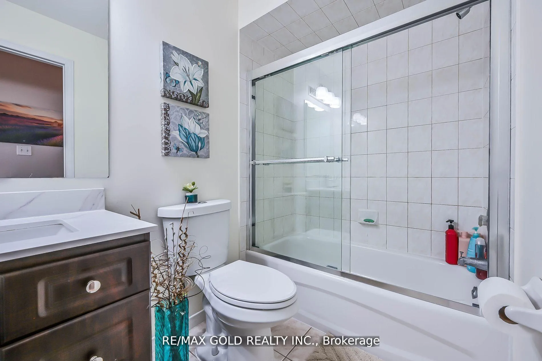 Photo 34 of 56 Meadow Wood Crescent, Hamilton, Stoney Creek Mountain — HOMEH