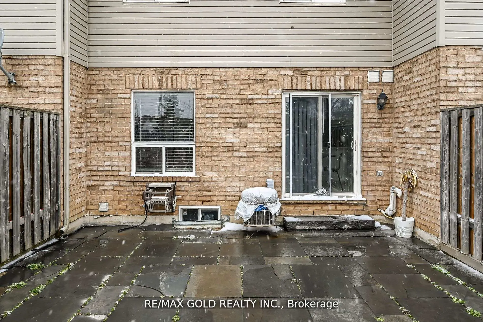 Photo 40 of 56 Meadow Wood Crescent, Hamilton, Stoney Creek Mountain — HOMEH