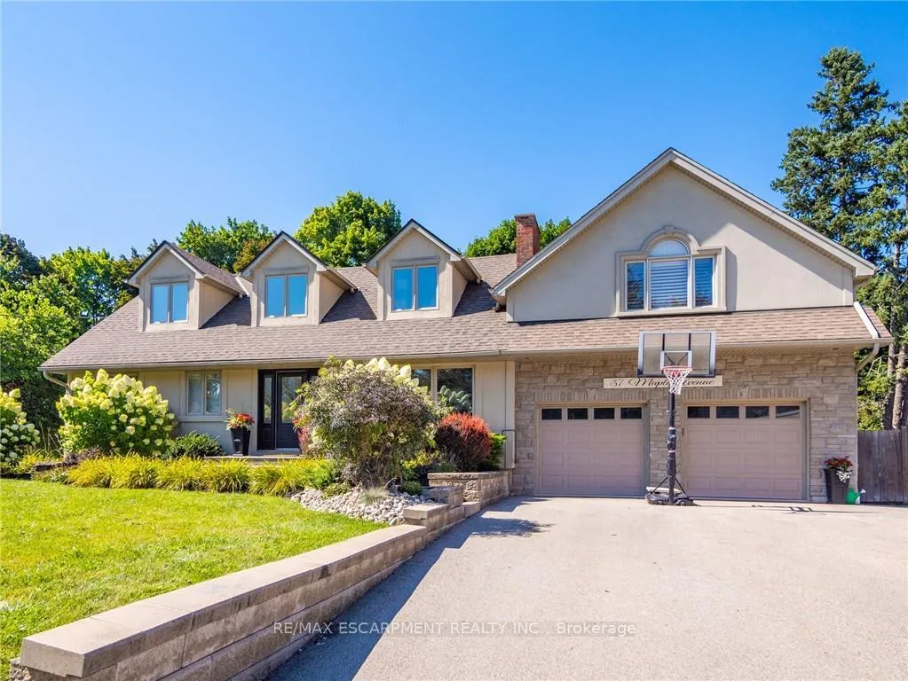 Photo 3 of 37 Maple Avenue, Hamilton, Greensville — HOMEH