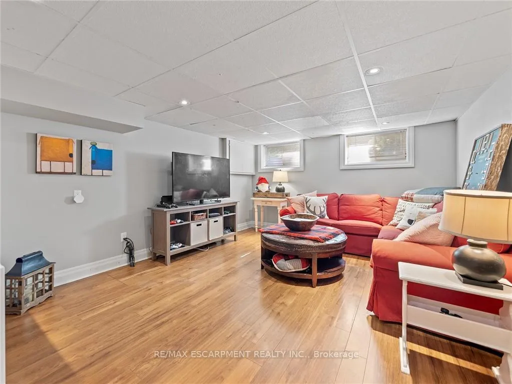 Photo 29 of 37 Maple Avenue, Hamilton, Greensville — HOMEH