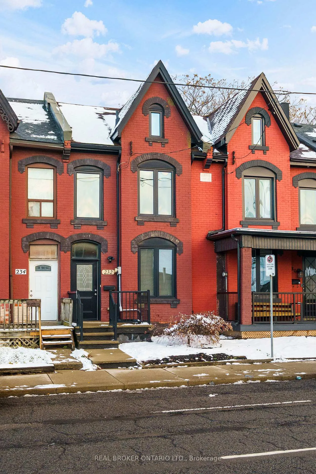 Photo 1 of 232 Wellington Street N, Hamilton, Beasley — HOMEH
