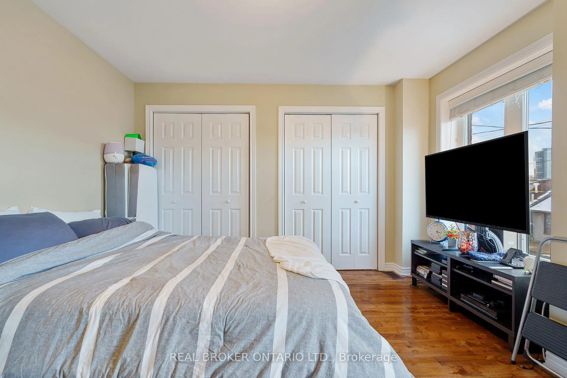 Photo 16 of 232 Wellington Street N, Hamilton, Beasley — HOMEH