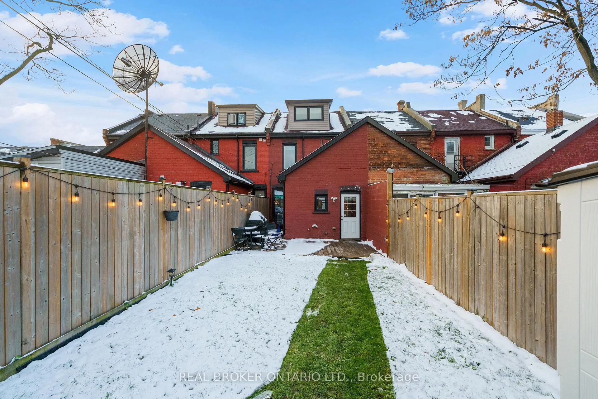 Photo 27 of 232 Wellington Street N, Hamilton, Beasley — HOMEH