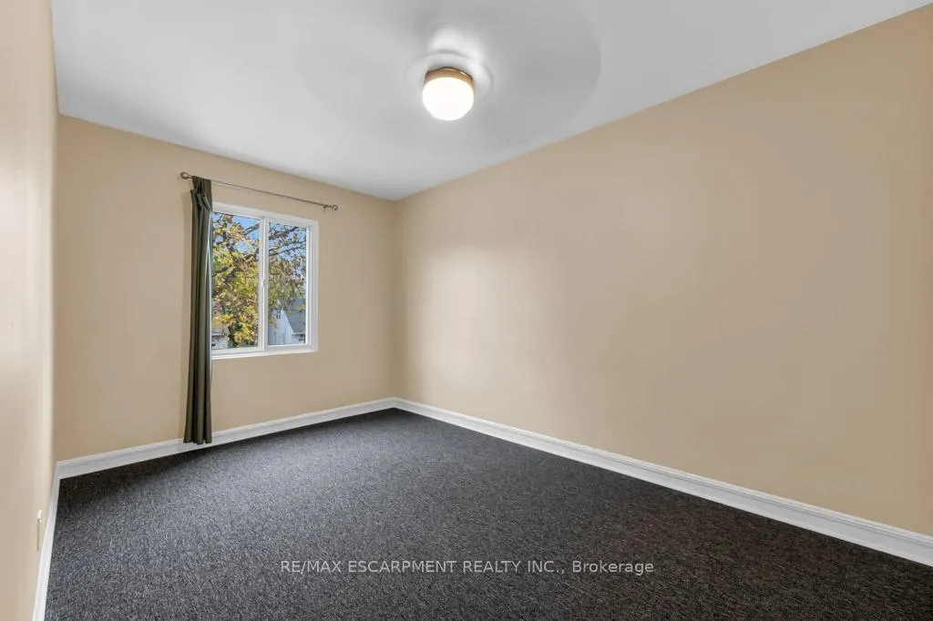 Photo 14 of 34 Sumach Street, Hamilton, McQuesten — HOMEH