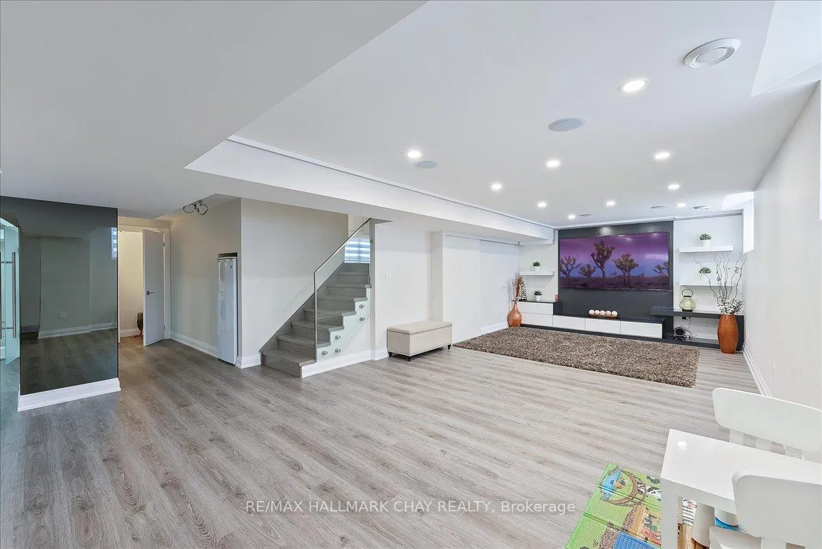 Photo 35 of 1287 Blackmore Street, Innisfil, Alcona — HOMEH