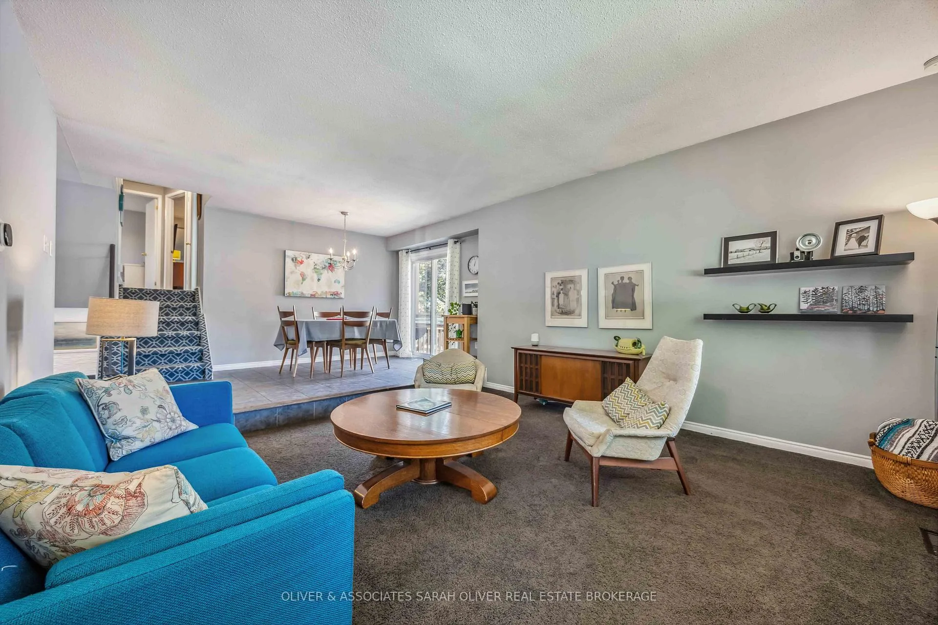 Photo 3 of 1961 Winslow Crescent, Sarnia — HOMEH