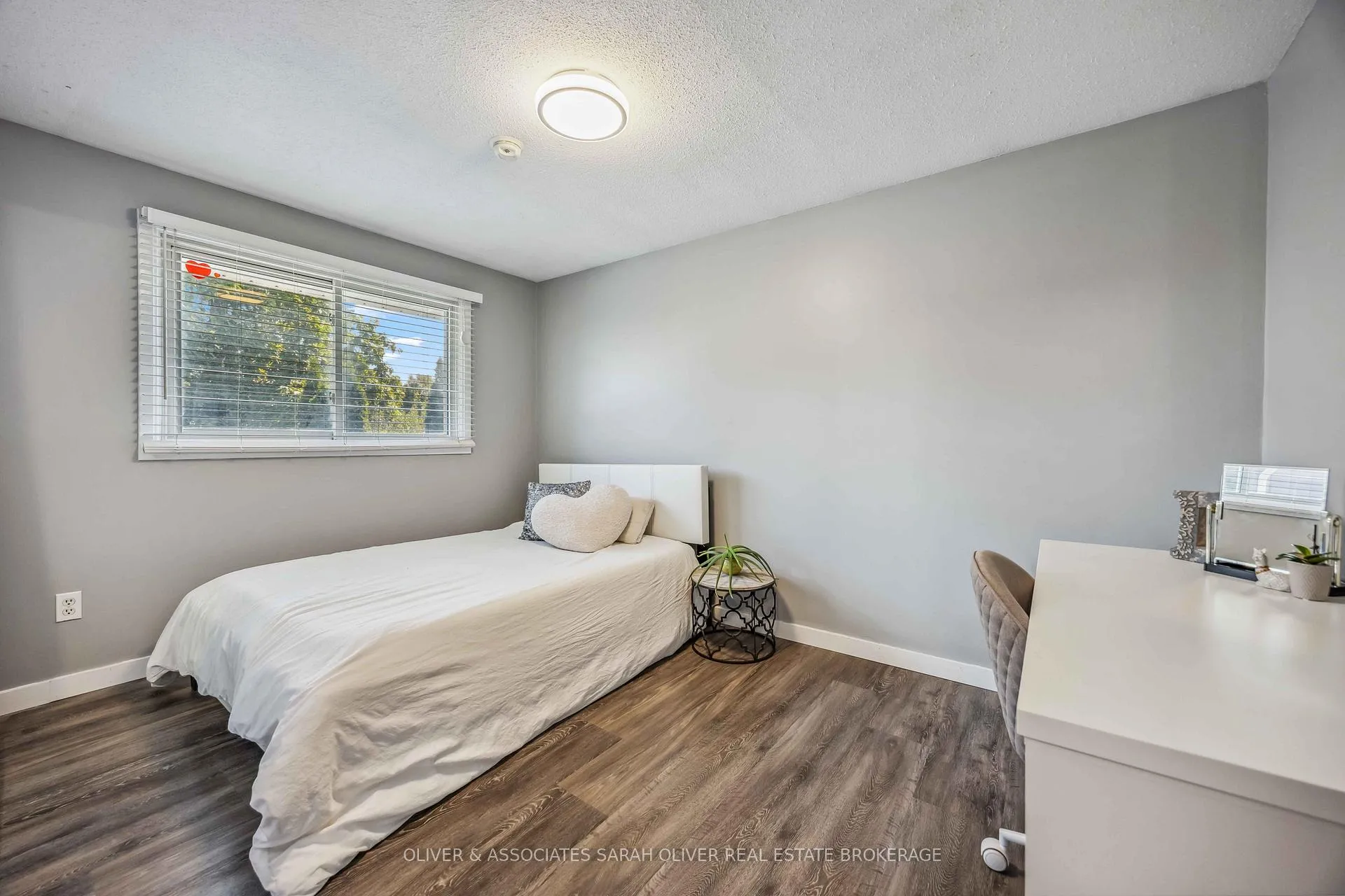 Photo 23 of 1961 Winslow Crescent, Sarnia — HOMEH