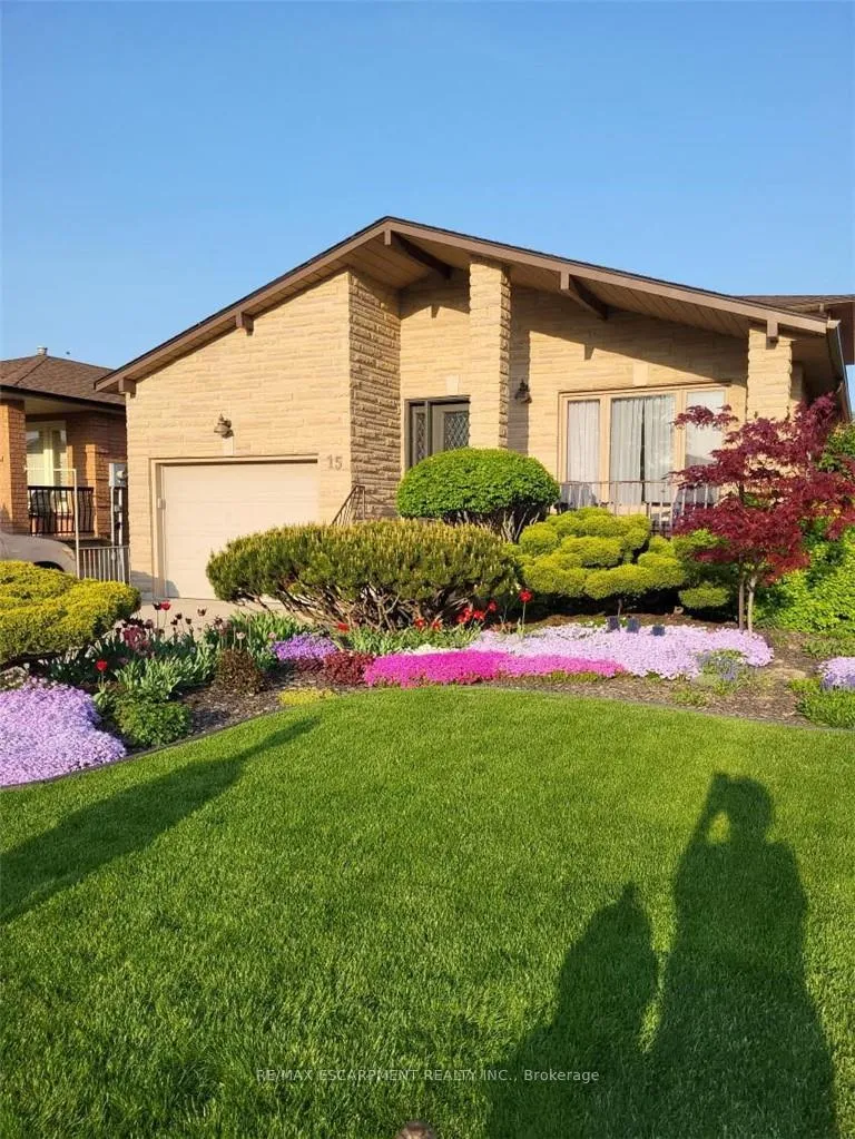 Photo 3 of 15 Presidio Drive, Hamilton, Randall — HOMEH