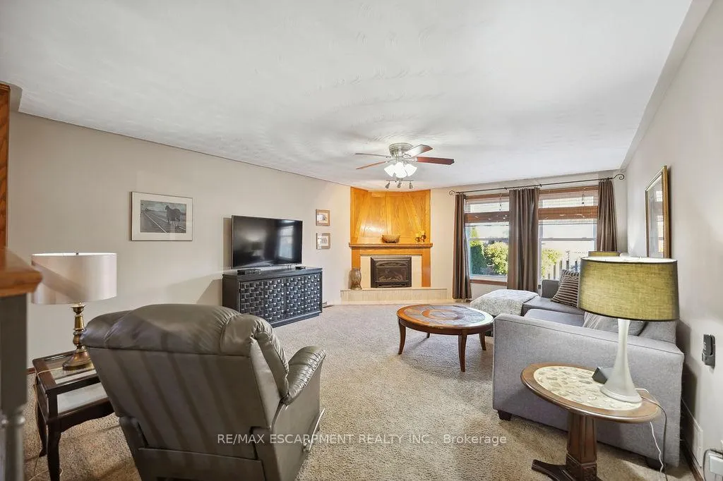Photo 16 of 15 Presidio Drive, Hamilton, Randall — HOMEH
