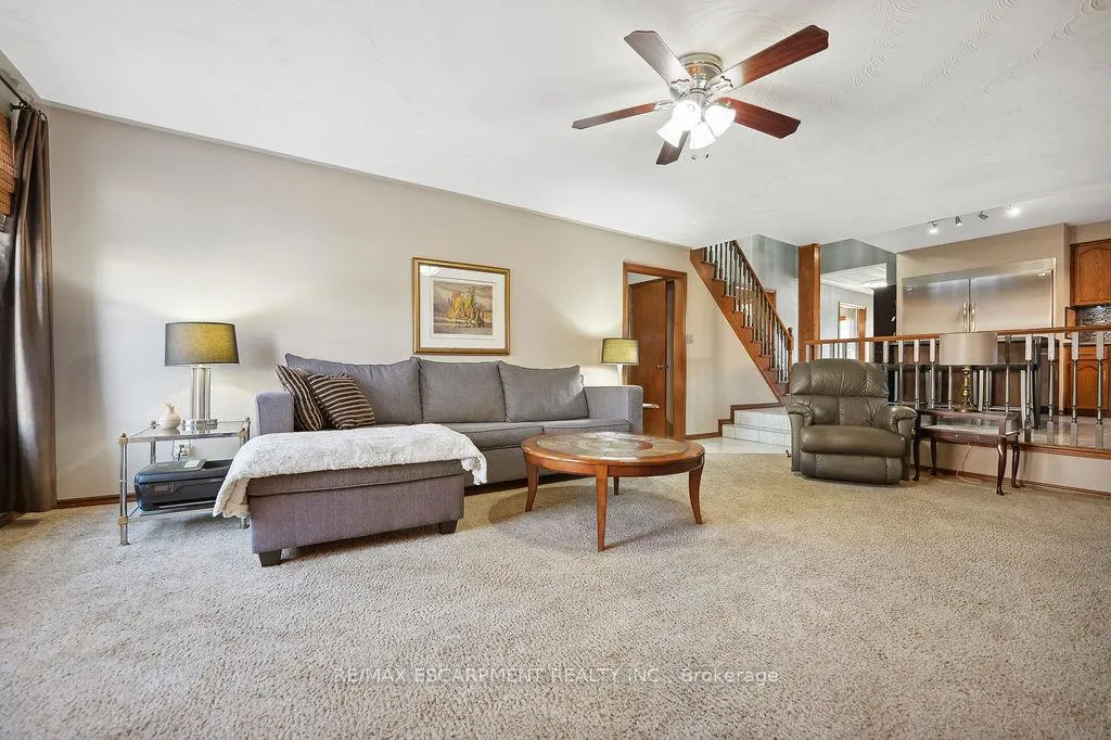 Photo 18 of 15 Presidio Drive, Hamilton, Randall — HOMEH