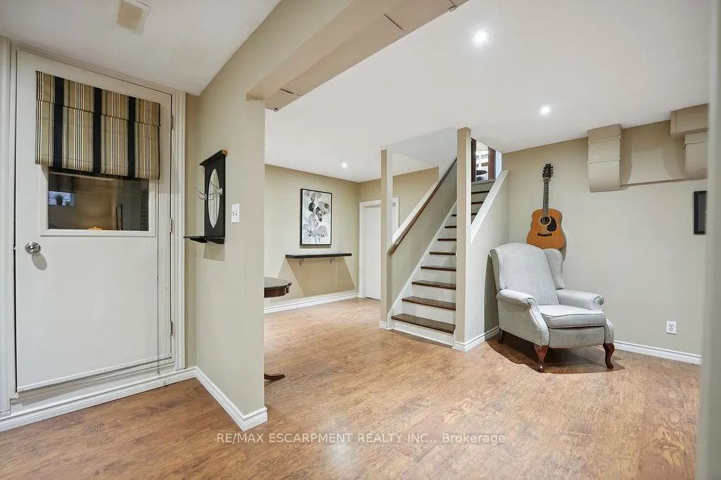 Photo 30 of 15 Presidio Drive, Hamilton, Randall — HOMEH