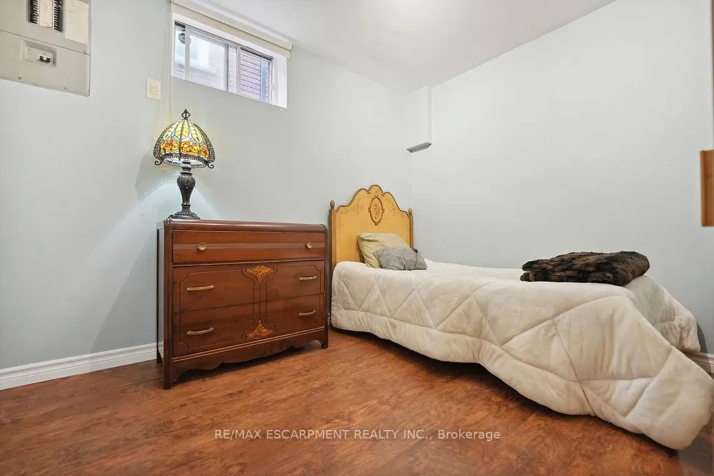 Photo 31 of 15 Presidio Drive, Hamilton, Randall — HOMEH