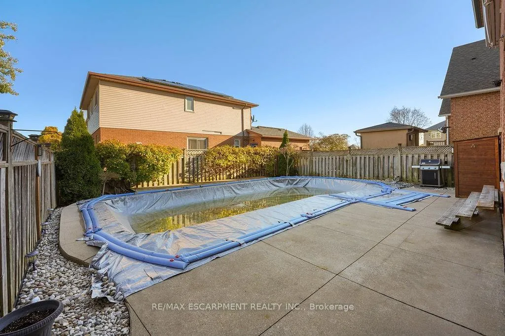 Photo 34 of 15 Presidio Drive, Hamilton, Randall — HOMEH