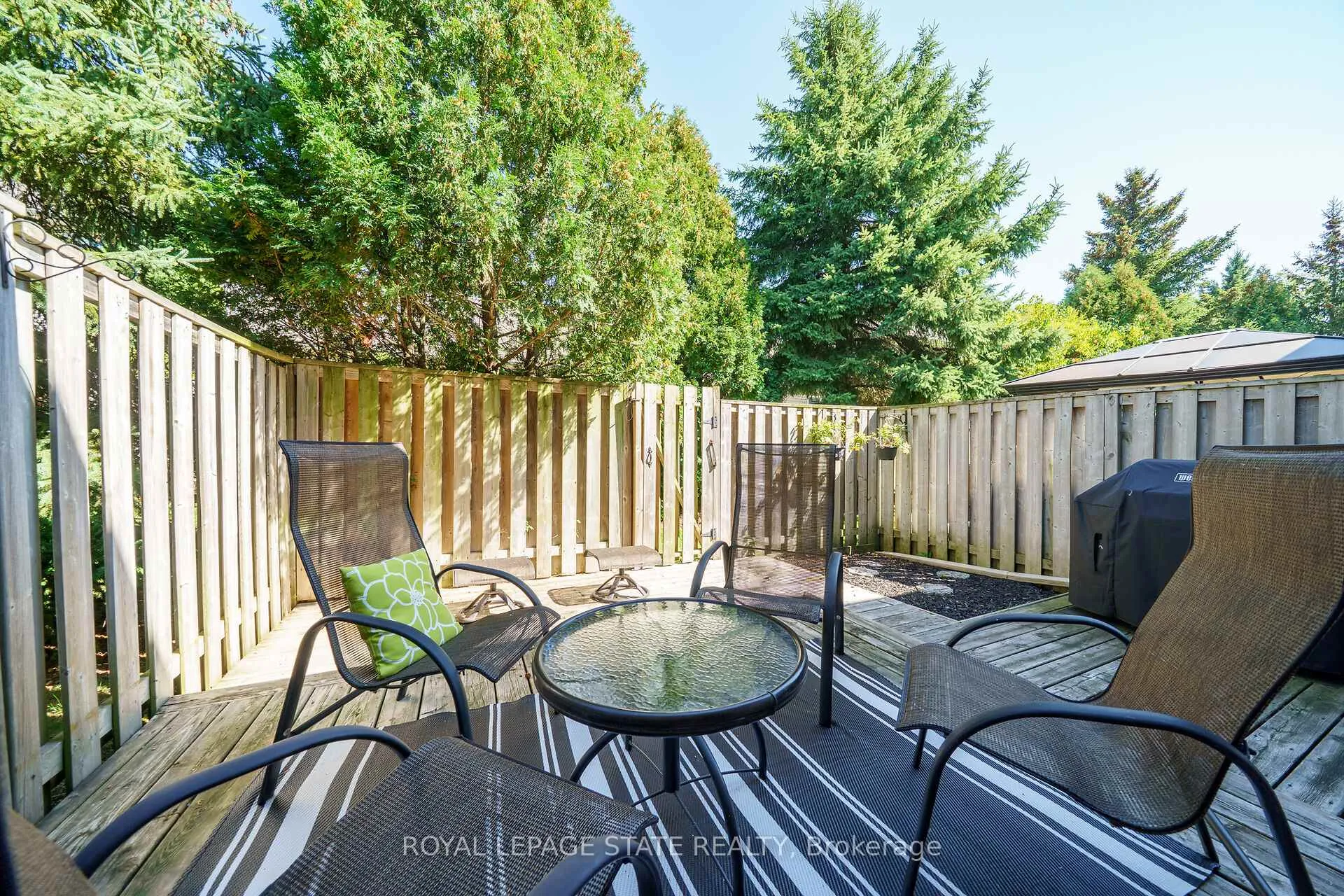 Photo 4 of Unit 36, 81 Valridge Drive, Hamilton, Ancaster — HOMEH