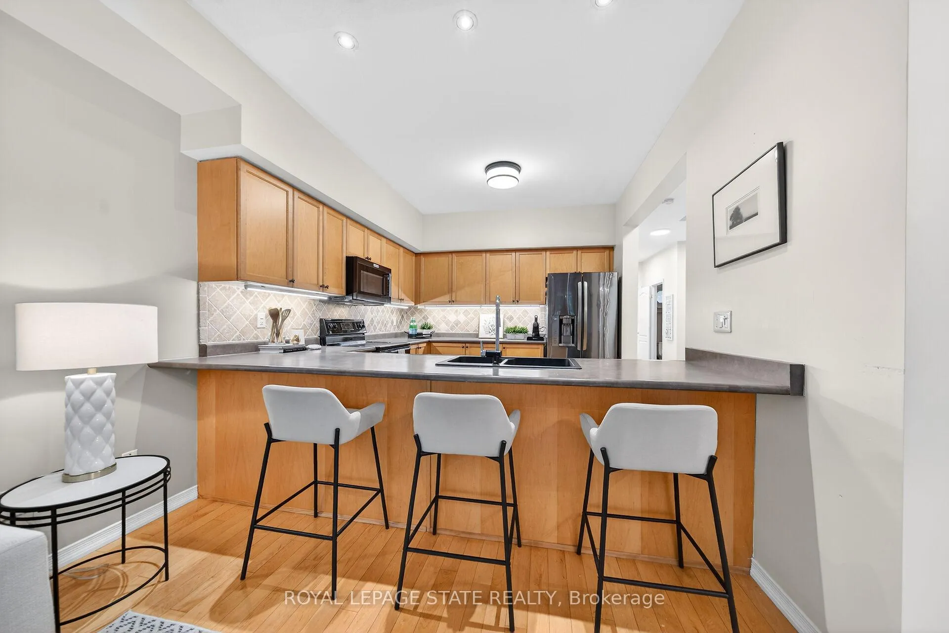 Photo 17 of Unit 36, 81 Valridge Drive, Hamilton, Ancaster — HOMEH