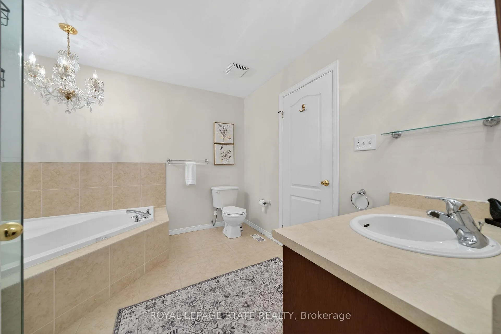 Photo 39 of Unit 36, 81 Valridge Drive, Hamilton, Ancaster — HOMEH