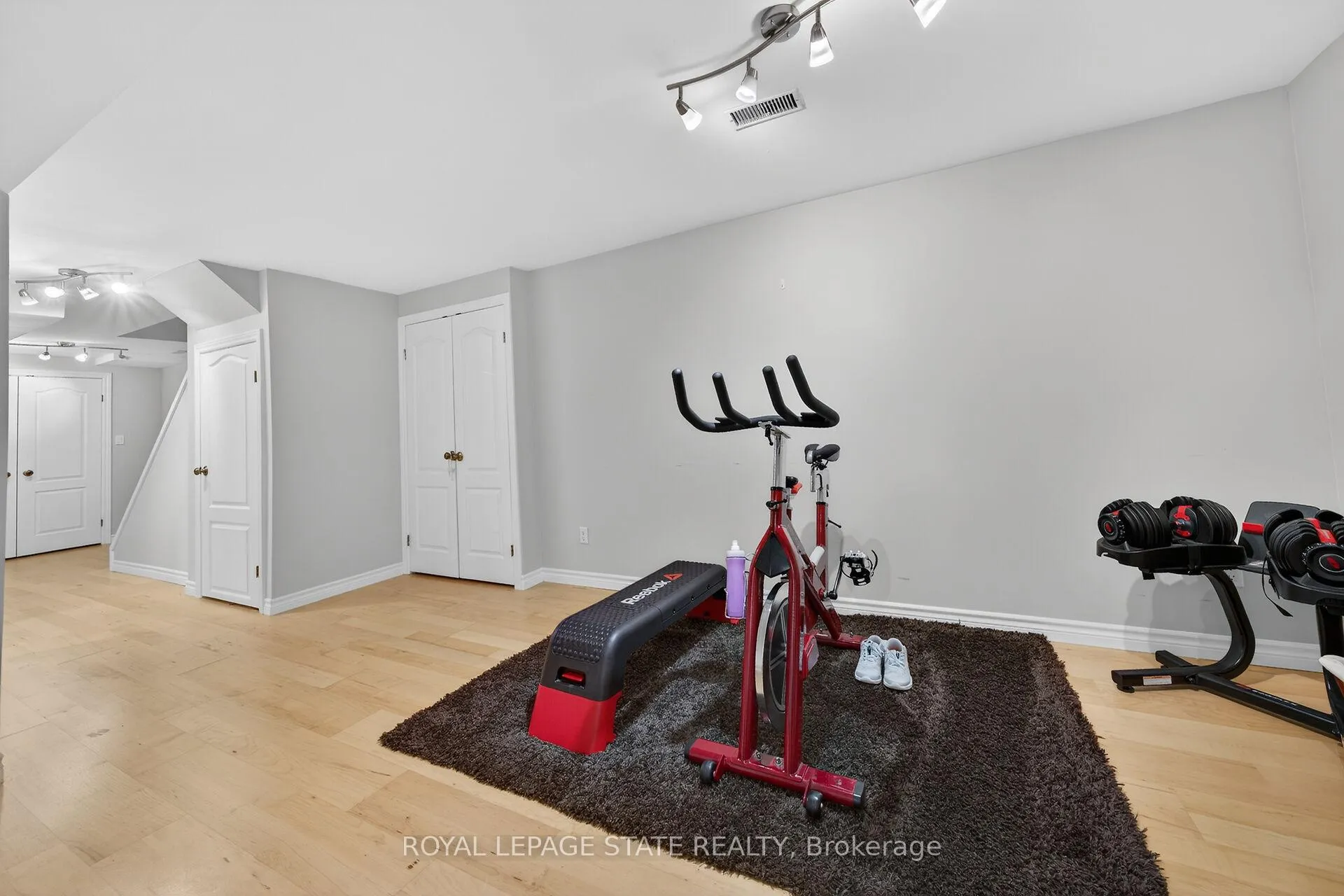 Photo 44 of Unit 36, 81 Valridge Drive, Hamilton, Ancaster — HOMEH