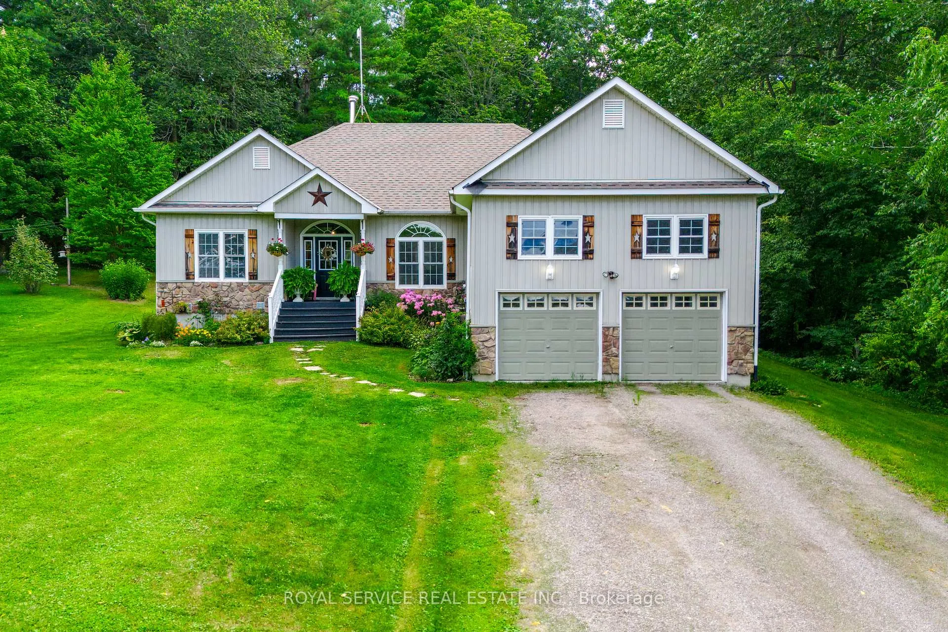 Photo 1 of 4549 Rice Lake Drive S, Hamilton Township, Rural Hamilton — HOMEH