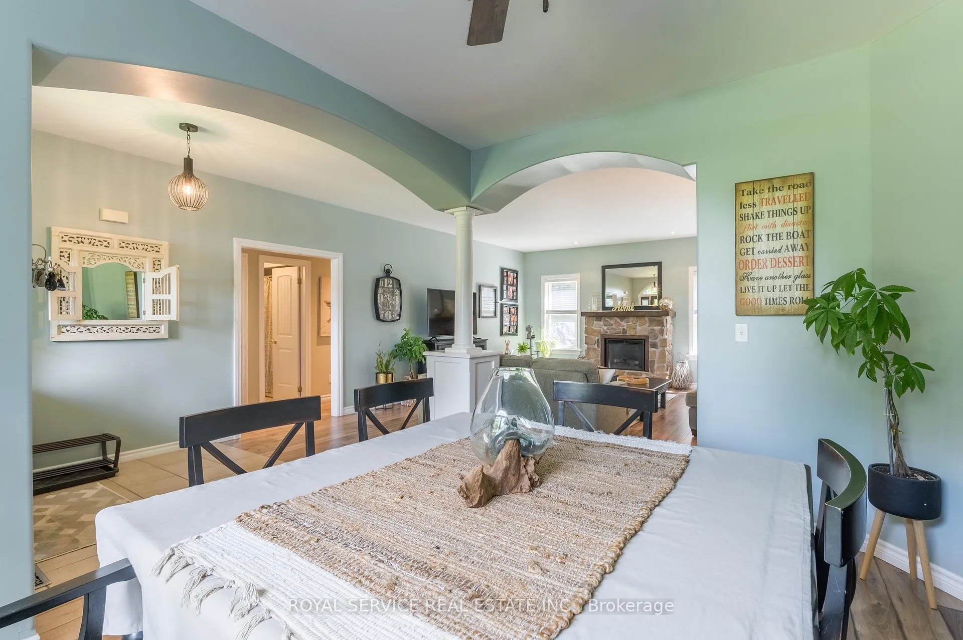 Photo 7 of 4549 Rice Lake Drive S, Hamilton Township, Rural Hamilton — HOMEH