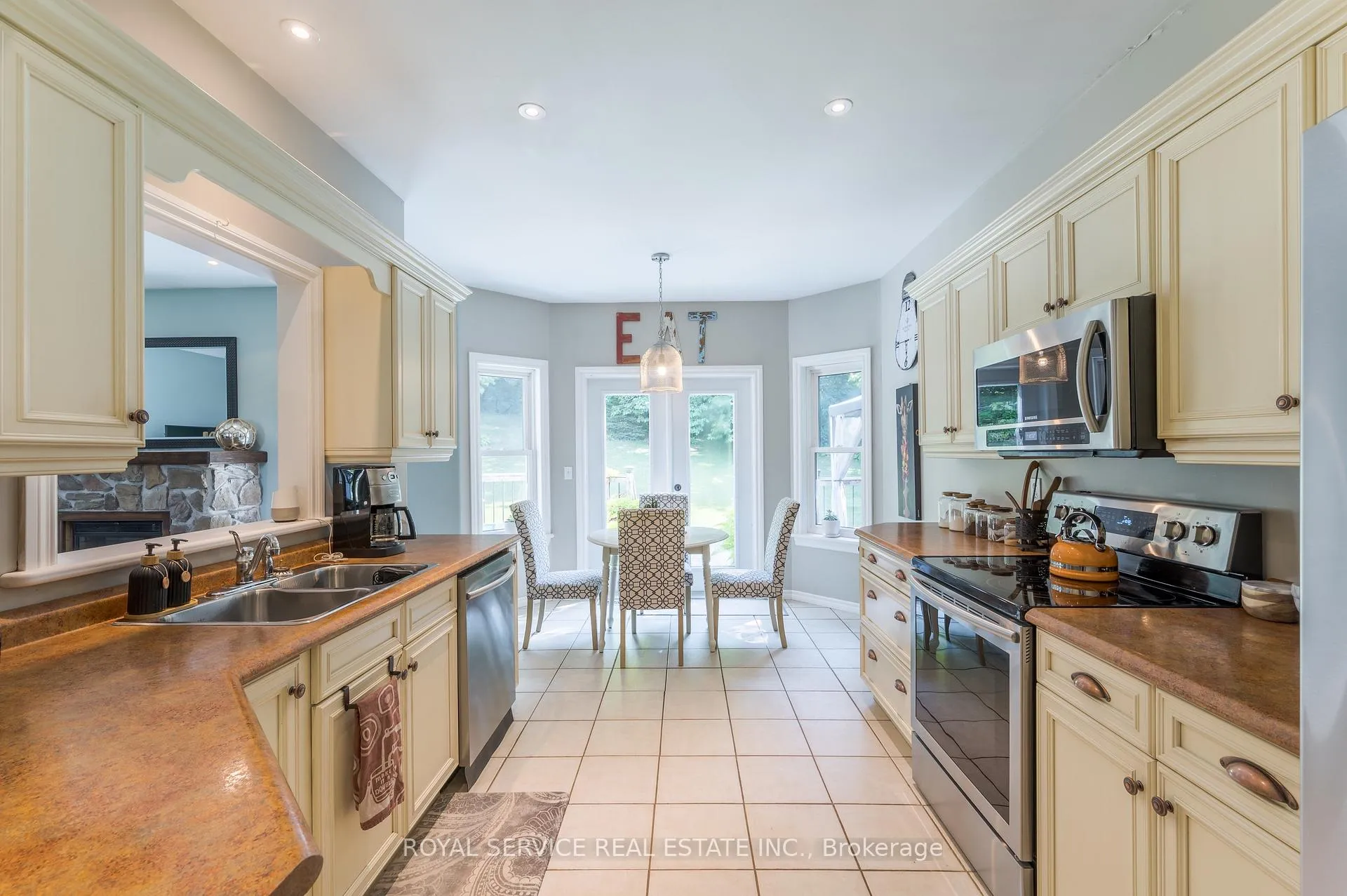 Photo 14 of 4549 Rice Lake Drive S, Hamilton Township, Rural Hamilton — HOMEH