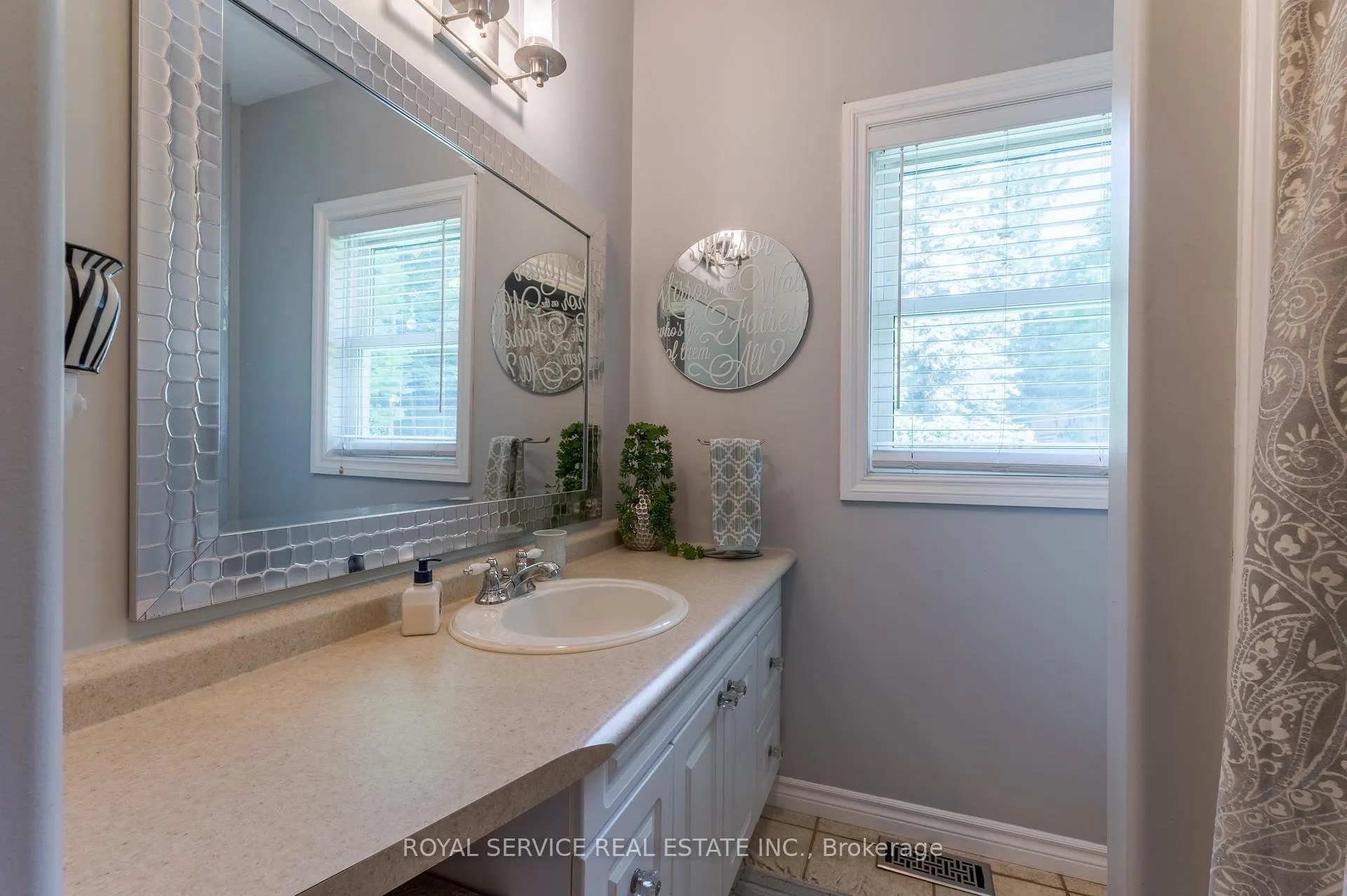 Photo 22 of 4549 Rice Lake Drive S, Hamilton Township, Rural Hamilton — HOMEH
