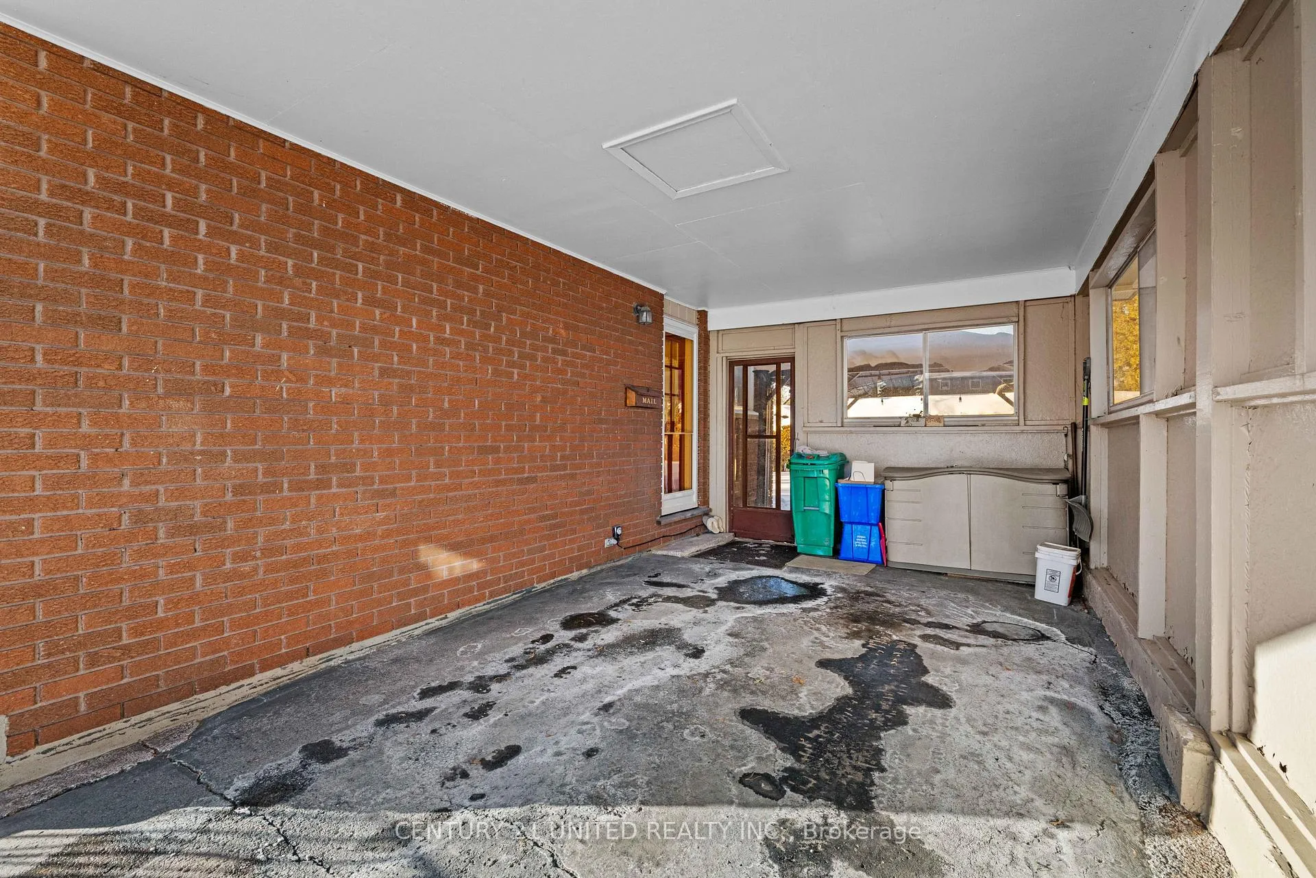 Photo 27 of 852 Parkhill Road W, Peterborough, Monaghan Ward 2 — HOMEH