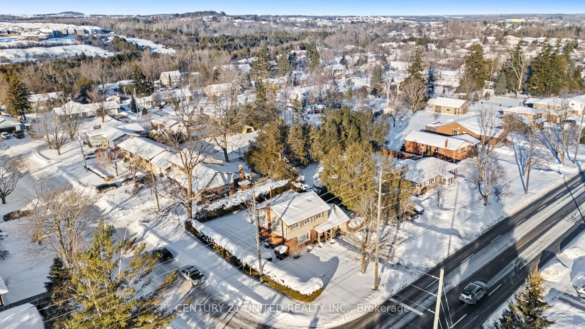 Photo 35 of 852 Parkhill Road W, Peterborough, Monaghan Ward 2 — HOMEH
