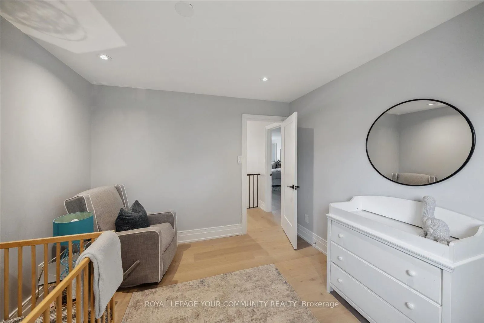 Photo 27 of 179 Valleyway Crescent, Vaughan, Maple — HOMEH
