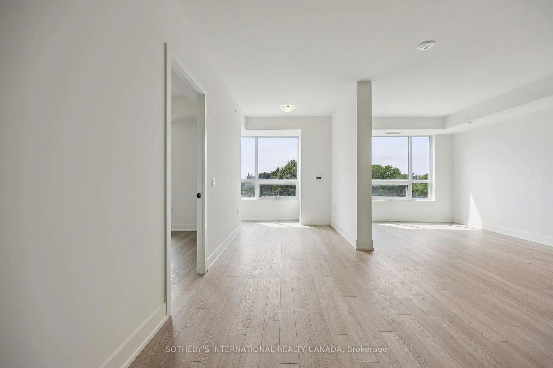Photo 19 of Unit 405, 2075 King Road, King, King City — HOMEH