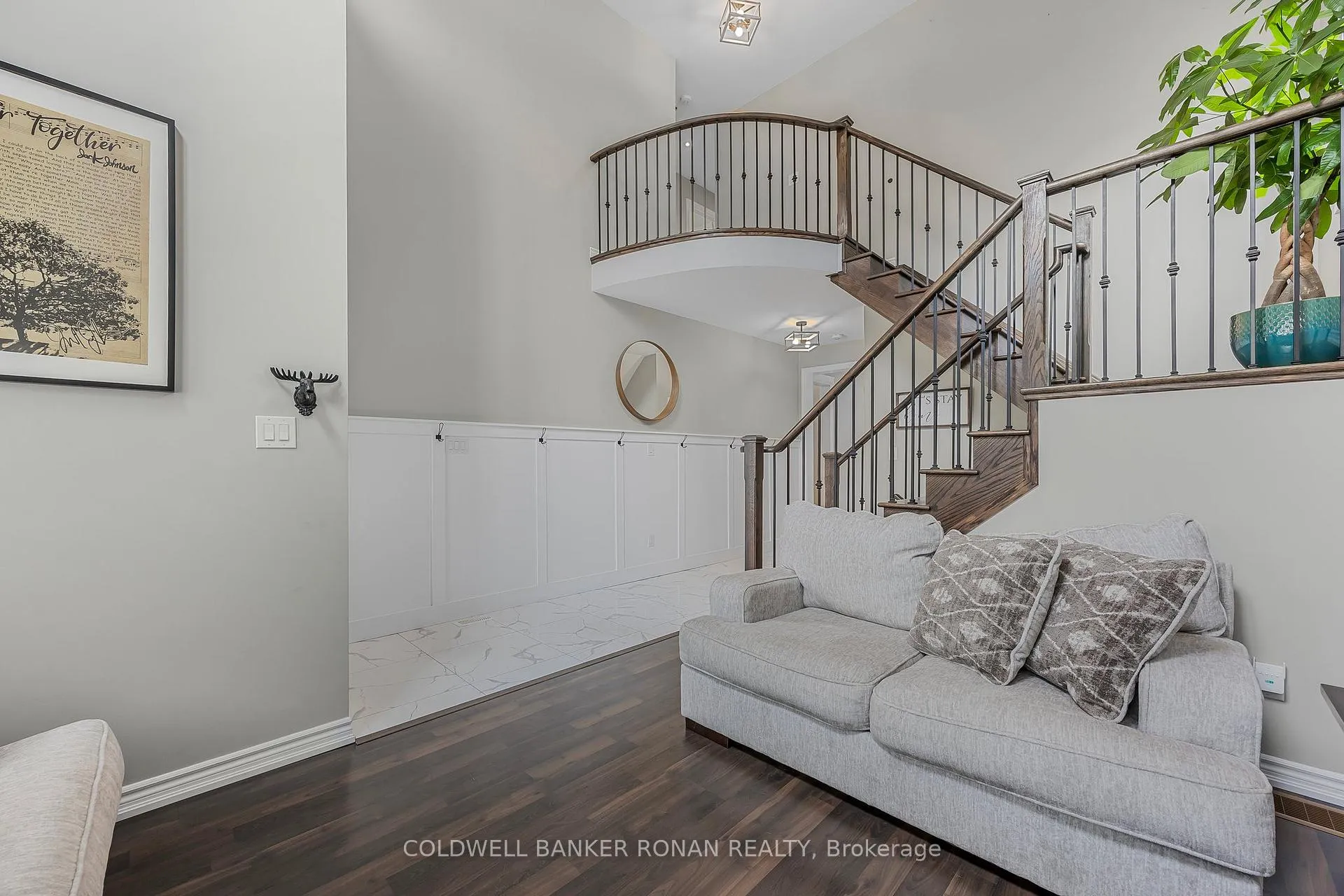 Photo 5 of 21 Moreau Way, Springwater, Centre Vespra — HOMEH