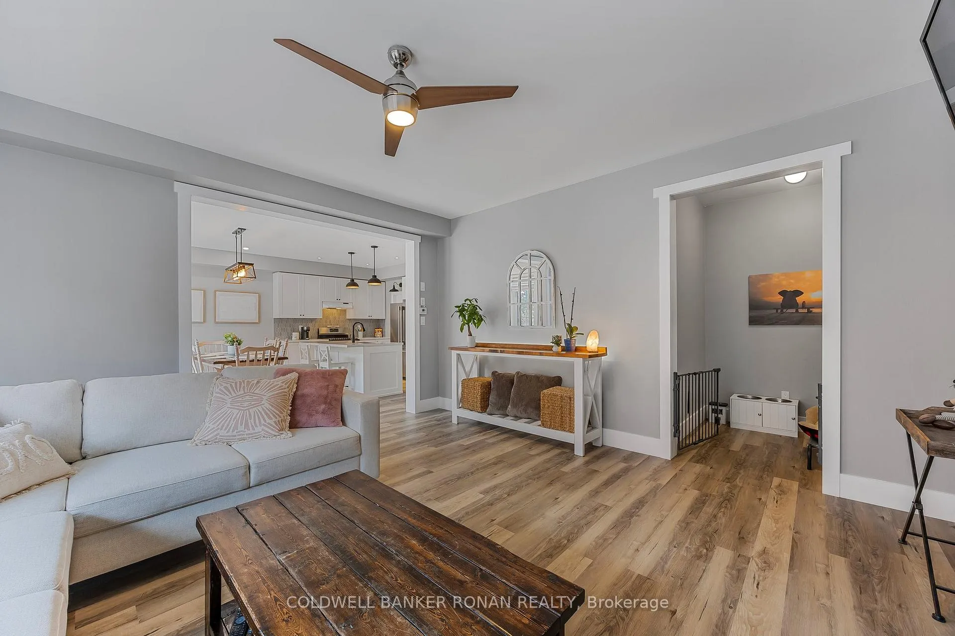 Photo 15 of 21 Moreau Way, Springwater, Centre Vespra — HOMEH