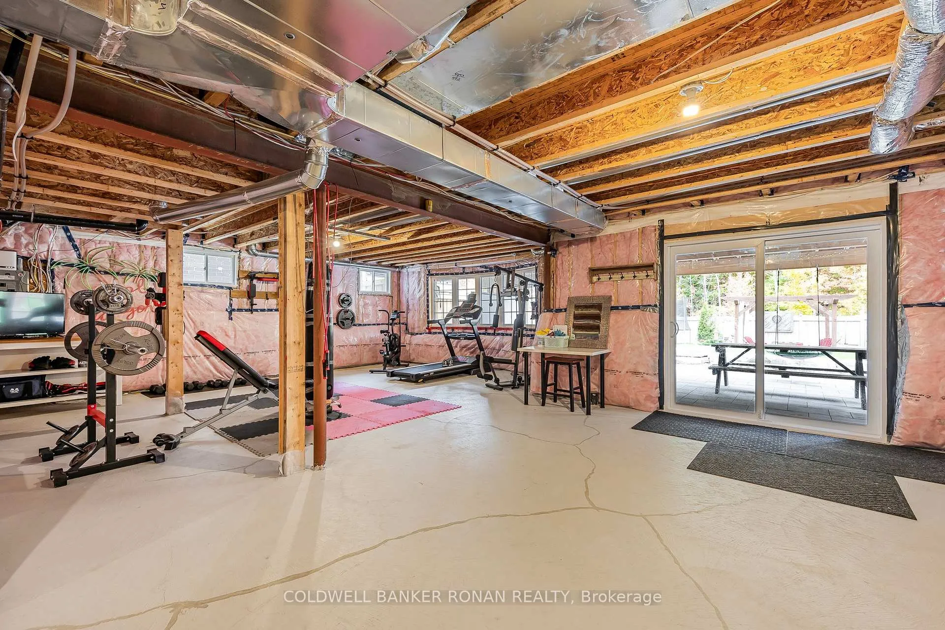 Photo 25 of 21 Moreau Way, Springwater, Centre Vespra — HOMEH