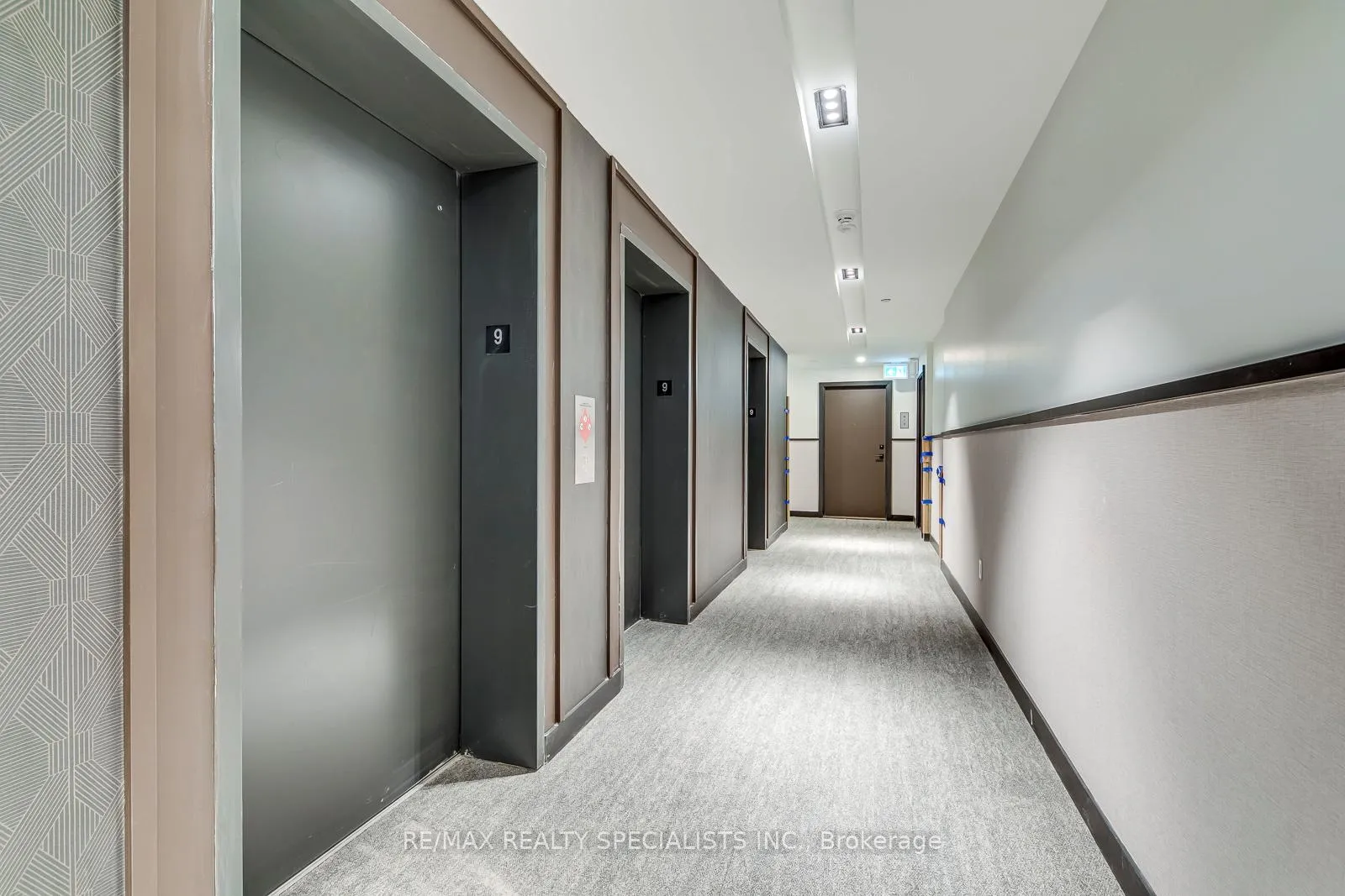 Photo 5 of Unit 921, 10 Abeja Street, Vaughan, Concord — HOMEH