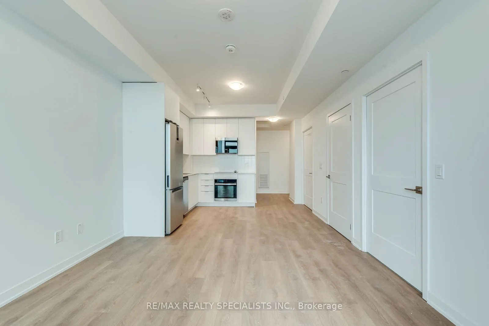 Photo 17 of Unit 921, 10 Abeja Street, Vaughan, Concord — HOMEH