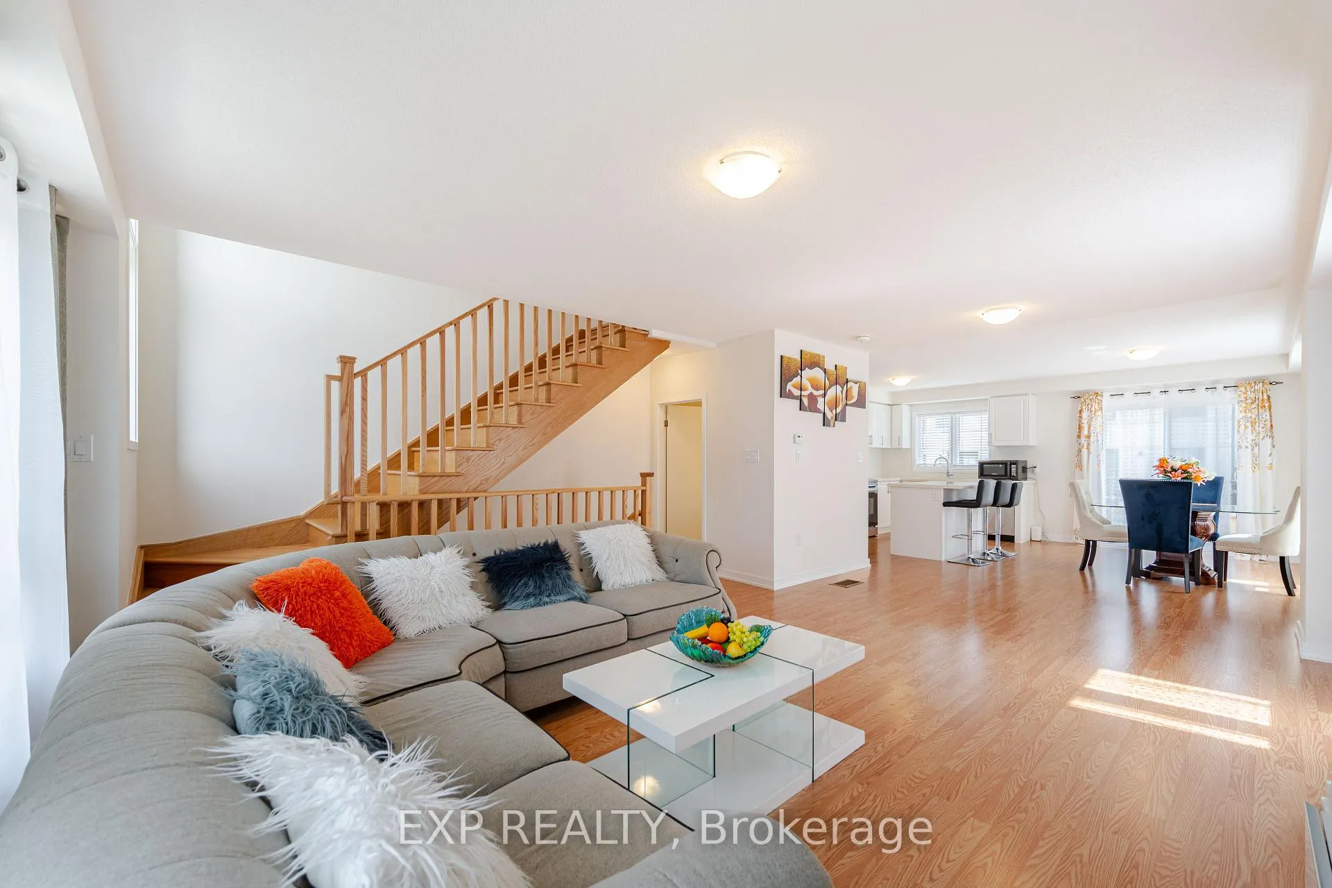 Photo 7 of 1445 Bradenton Path, Oshawa, Eastdale — HOMEH