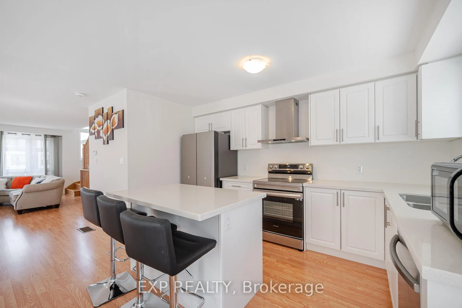 Photo 10 of 1445 Bradenton Path, Oshawa, Eastdale — HOMEH
