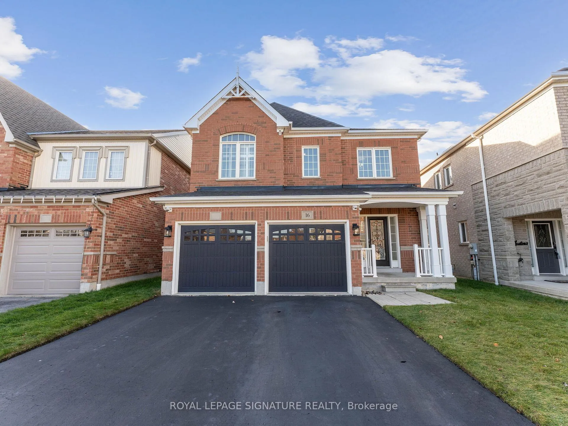 Photo 1 of 16 Howlett Crescent, Ajax, Northeast Ajax — HOMEH
